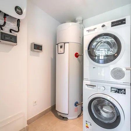 Eden Vista Duplex Apartment